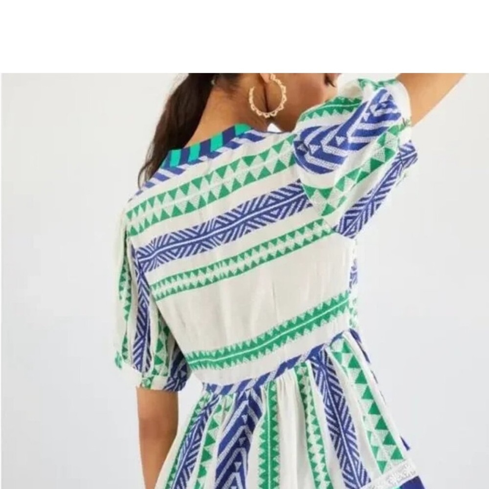 Anthropologie White Top with Blue and Green Geometric Print - Picture 4 of 16